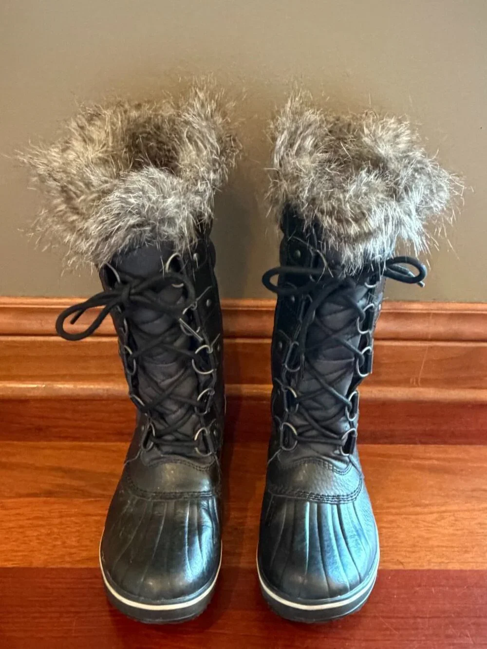Sorel Women's Tofino II Black Stone Waterproof Insulated Winter Boot, Size 8.5